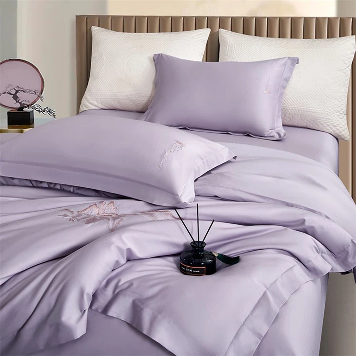 Embroidered Four-piece Bedding Set suppliers